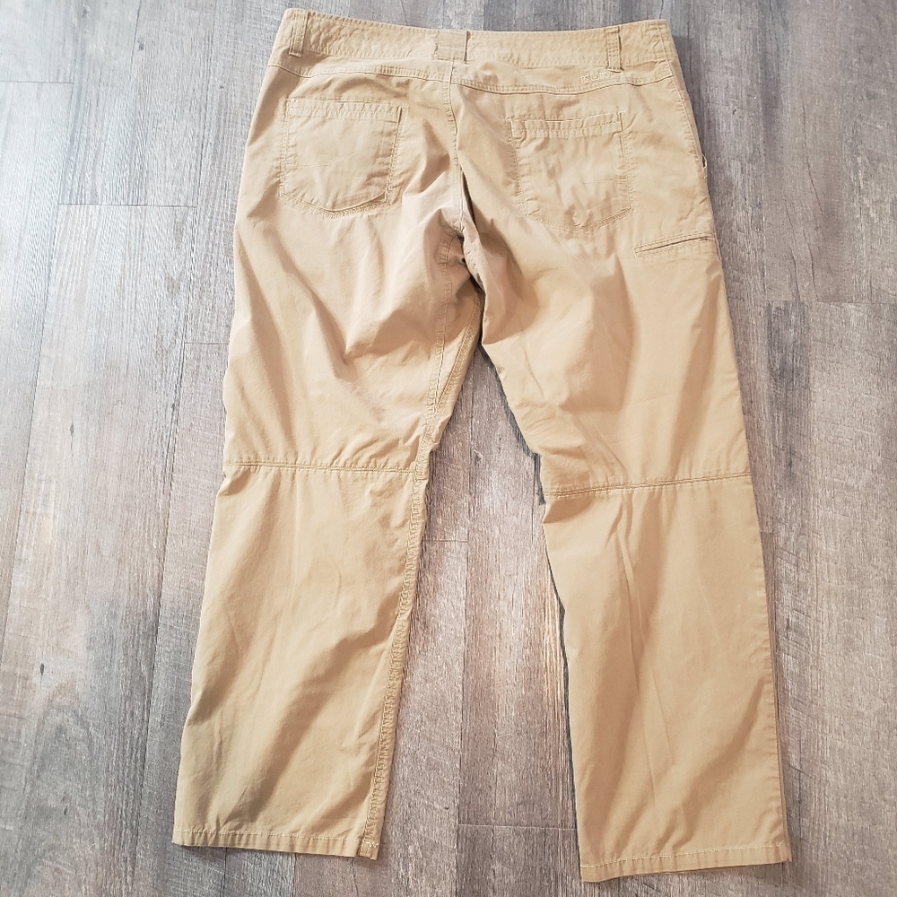 Kuhl Slax Pants Men's Size 40X30 Color: khaki - Picture 6 of 15